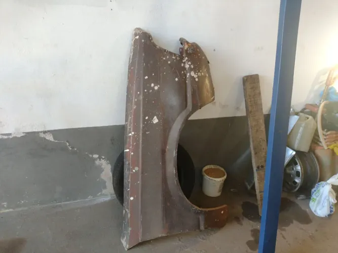 Paralama dianteiro do corcel 2 lado direito