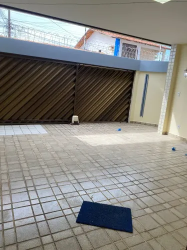 Sobrado para aluguel tem 300 metros quadrados com 4 quartos em Cohama - São Luís - MA