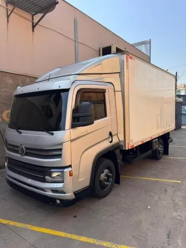 Volkswagen Delivery Express + 3.0 16V 2P TB Diesel 2025