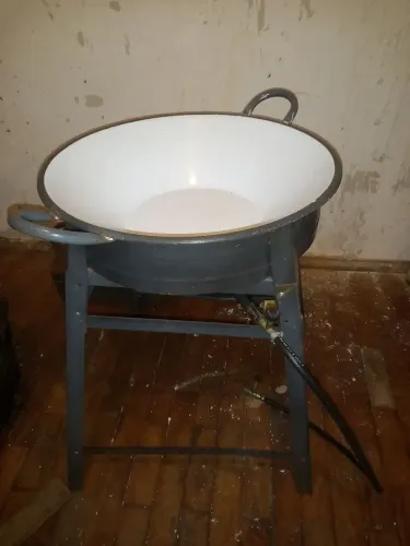 Fritadeira a gás usada