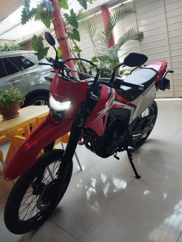 Honda 300 tornado ano: 2025 PREÇO JUSTO