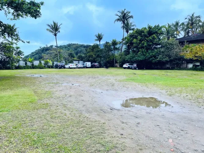 Terreno à venda, 2000 m² por R$ 6.000.000,00 - Praia de Pernambuco - Guarujá/SP