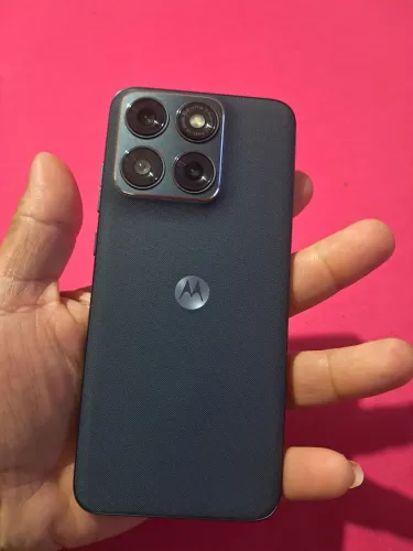 Moto edge 70 fusion 