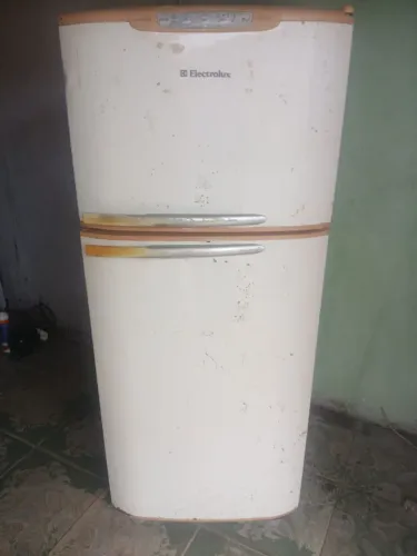 Geladeira Electrolux frosfree *****