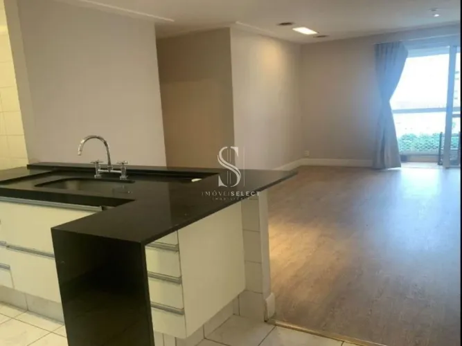 Apartamento em Aclimação - São Paulo