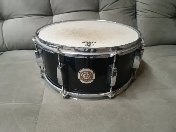 Caixa Nagano Garage 14x6' Sparkle