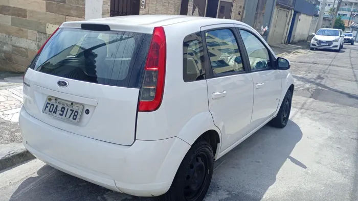 Ford Fiesta S 1.0 8V Flex 5P 2014