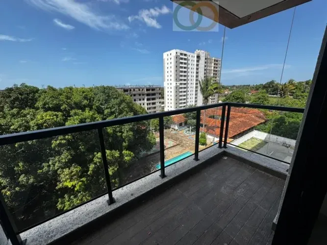 Vendo apartamento no WAY RESIDENCE, com 02 quartos (01 suíte), Andar alto.