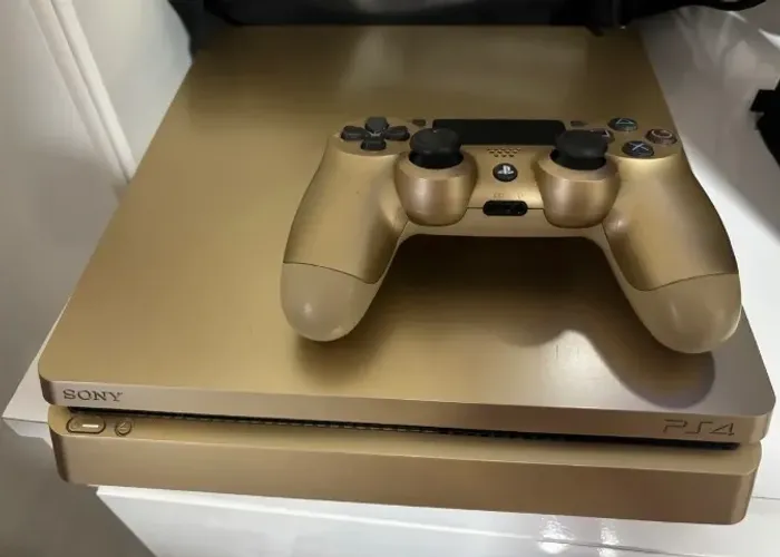 Play 4 Dourado