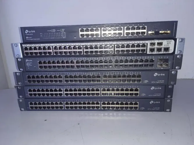 Lote com 3 Switchs Tp-link Tl-sg1048 48 Portas Usado em Bom Estado. Leiam a Descrição!