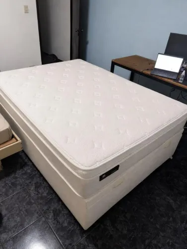 Cama Box Baú + Colchão, ótima qualidade
