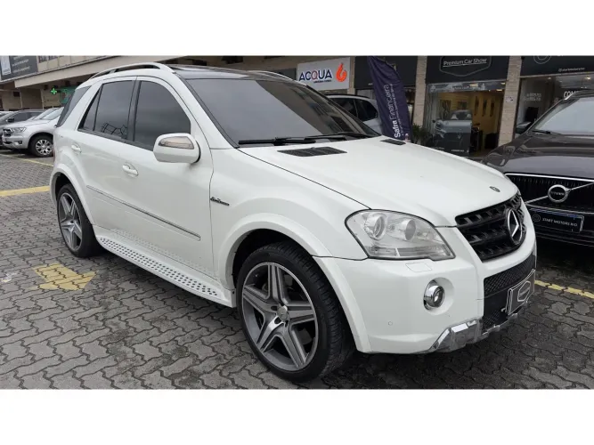 Mercedes-Benz ML-63 AMG 6.2 V8 32V 510cv 2010