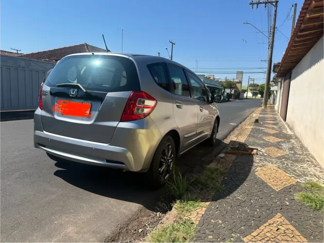 Honda Fit LX 1.4/ 1.4 Flex 8v/16v 5P Aut. 2013