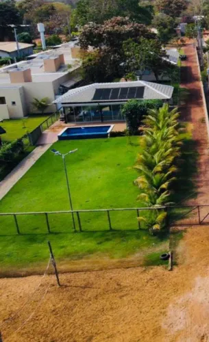 Térrea para venda tem 350 metros quadrados com 4 Suites em Agua Fria - Chapada dos Guimar