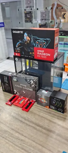 Pc Gamer Amd Ryzen 7 5700 Steel legend 16GB DDR4 SSD 500 RX 7600 Gigabyte - Loja fs