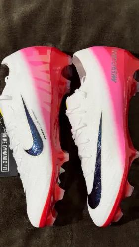 Chuteira Nike