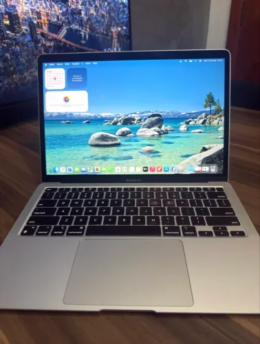 Apple Macbook Air (13 polegadas, 2020, Chip M1, 256 GB de SSD) - Prata