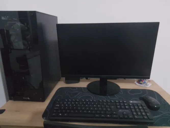 PC Gamer Completo + Monitor Acer SA240Y + Controle de Xbox + Kit Completo