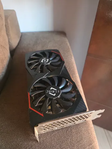 Vendo placa de vídeo RX 6600 XT 8gb