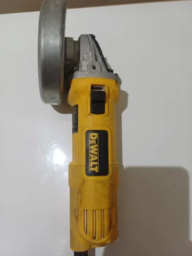 "Esmerilhadeira Angular DeWalt DWE4020-B2 4.1/2" 800W 220V - Original"