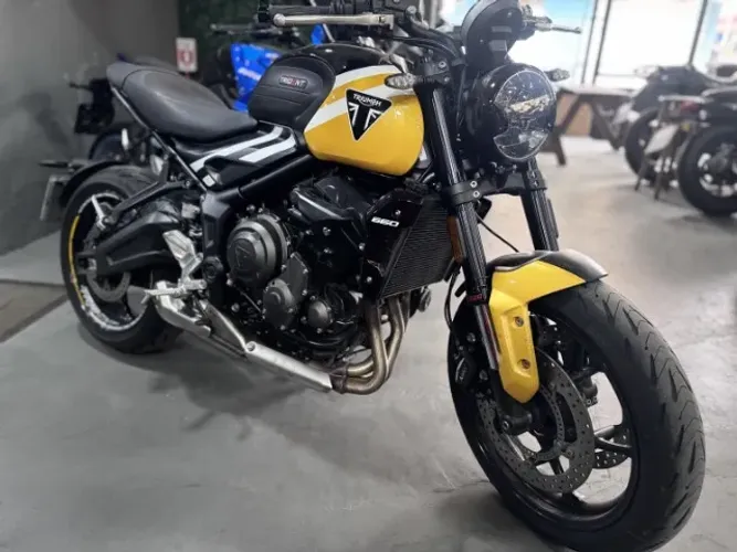 TRIUMPH TRIDENT 660 ! ÚNICO DONO ! GARANTIA !