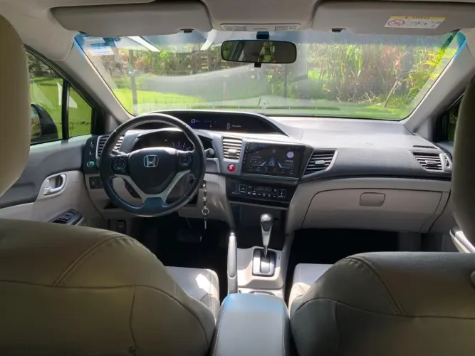 Honda Civic Sedan LXR 2.0 Flexone 16V Aut. 4P 2016