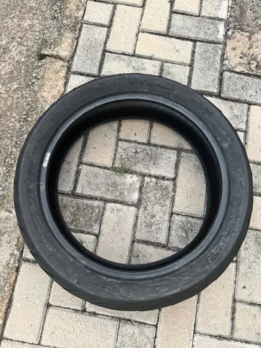 Pneu traseiro usado 160/60/17