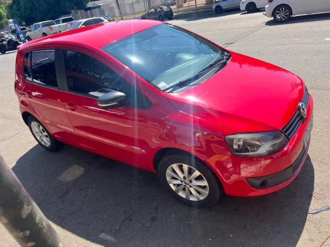 Volkswagen Fox 1.6 MI Total Flex 8V 5P 2011