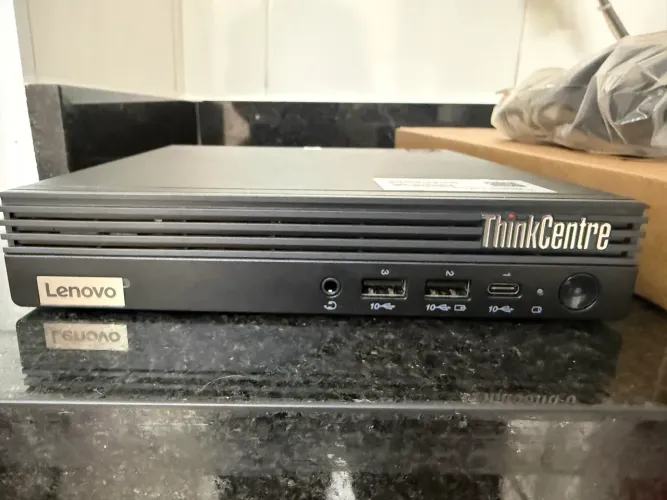 Mini Pc Lenovo Thinkcentre M75q Amd Ryzen 5 Pro 16gb- 512gb c/Wify - W11- Novo
