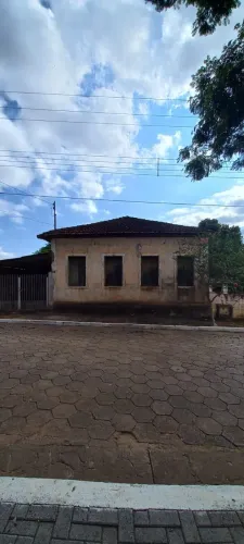 Chácara no centro de Turvolandia MG
