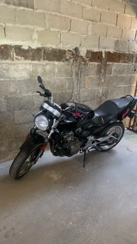 VENDO OU TROCO HORNET