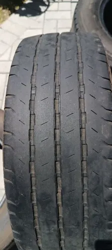 Pneu 215/65/R16