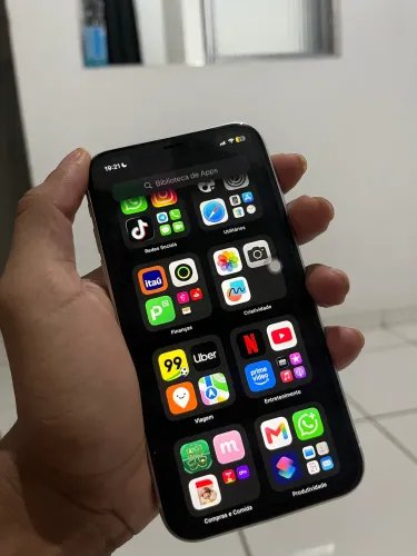 iPhone XR para recodificação