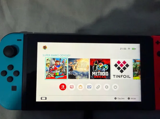 Nitendo switch V2 desbloqueado semi novo