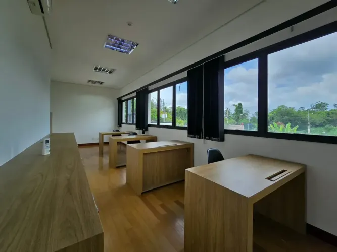 Sala/conjunto comercial para locação em região nobre de Vinhedo