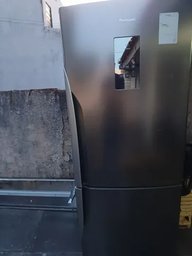 Geladeira Panasonic 425lts