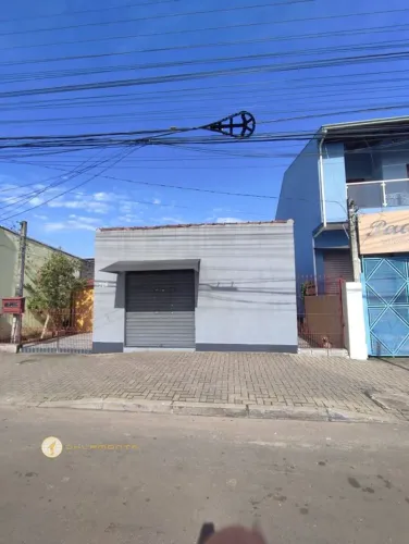 Casa em Condomínio com 1 Quarto(s) e 1 banheiro(s) para Alugar, 24 m² por R$ 850 / Mês