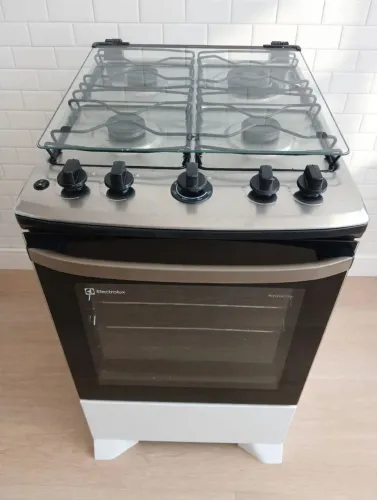 Fogão 4 bocas Electrolux