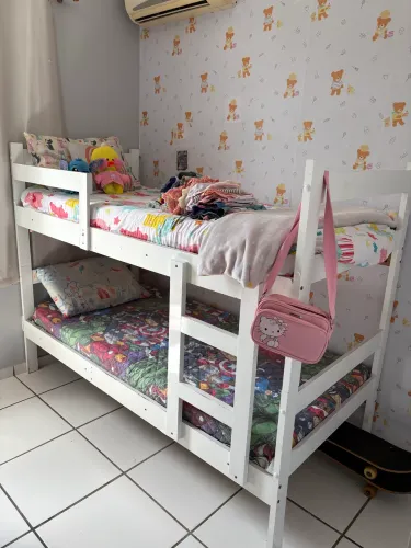 Beliche solteiro ( posso doar os colchões )