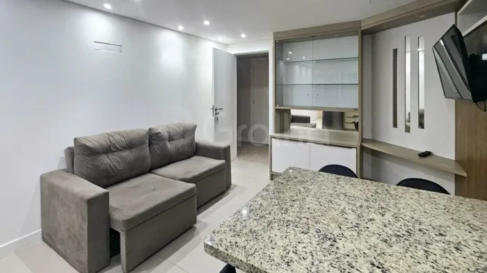 Loft mobiliado com 49m² privativos no bairro Agronômica, Florianópolis