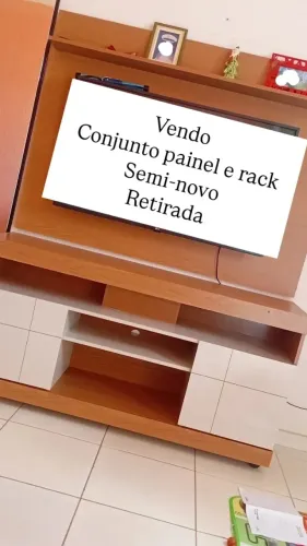 Vende-se conjunto painel e rack.