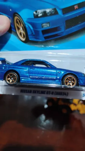 Hot Wheels Nissan Skyline gt-r bnr34