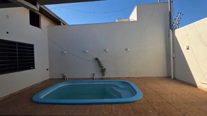 Casa cond. juliana chapéu do sol 3quartos com suite com edícula nos fundos valor R$600.000