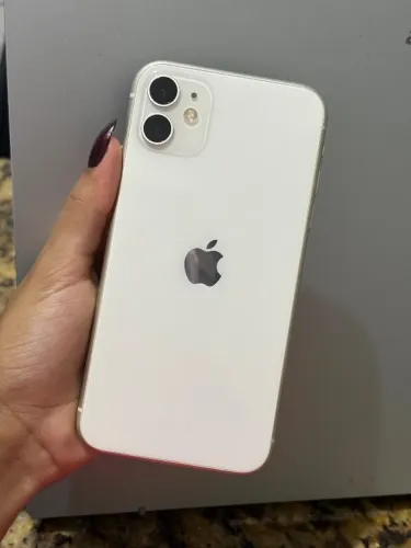 iPhone 11 64gb - Branco