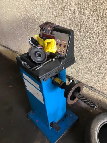Balanceadora de pneus