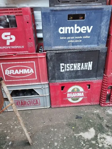 Caixas de cerveja com vasilhames 600 ml