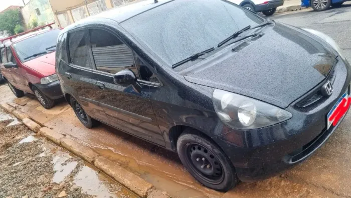 Honda Fit LX 1.4/ 1.4 Flex 8v/16v 5P Mec. 2004