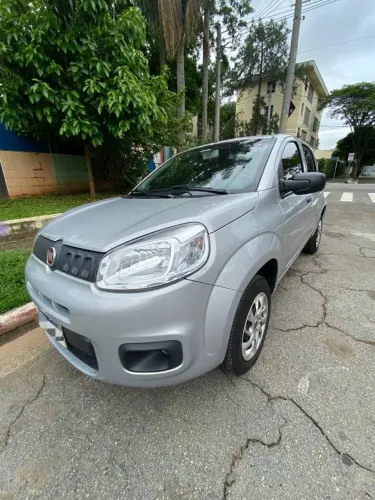 Fiat Uno Attractive 1.0 EVO Fire Flex 8V 5P 2016