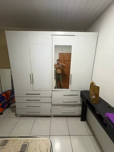 Guarda roupa