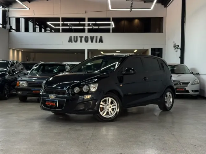Chevrolet Sonic HB LT 1.6 16V Flexpower 5P Mec. 2013